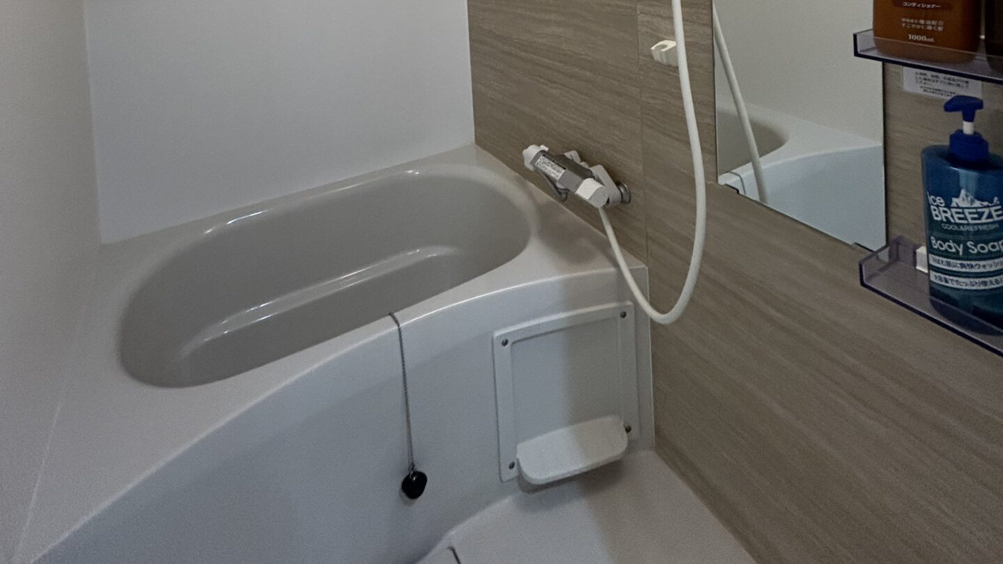 西成区太子　1階浴室