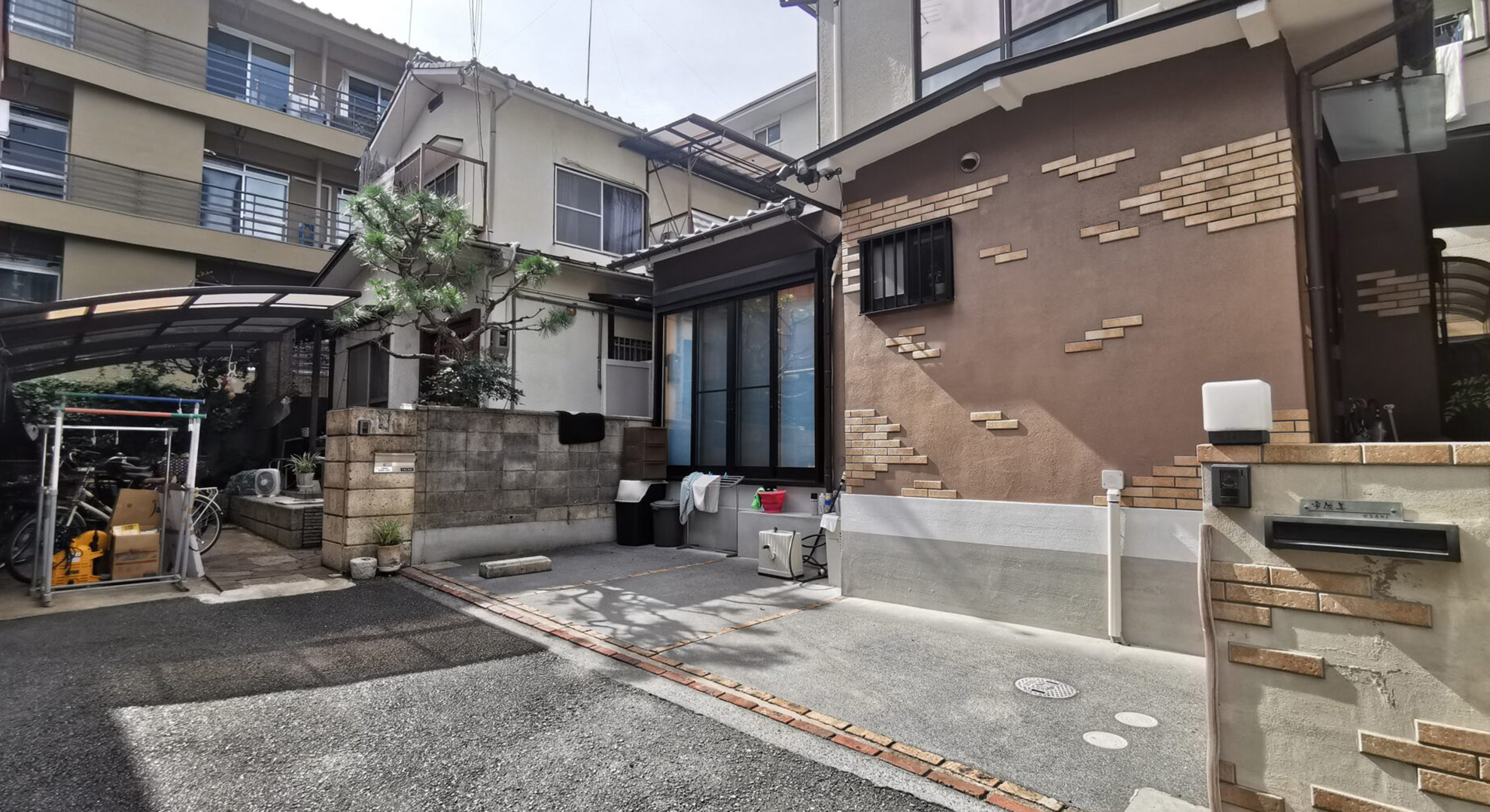 左京区岡崎天王町　アプローチ階段