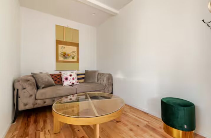 大阪市浪速区桜川2丁目　中古戸建　リビング