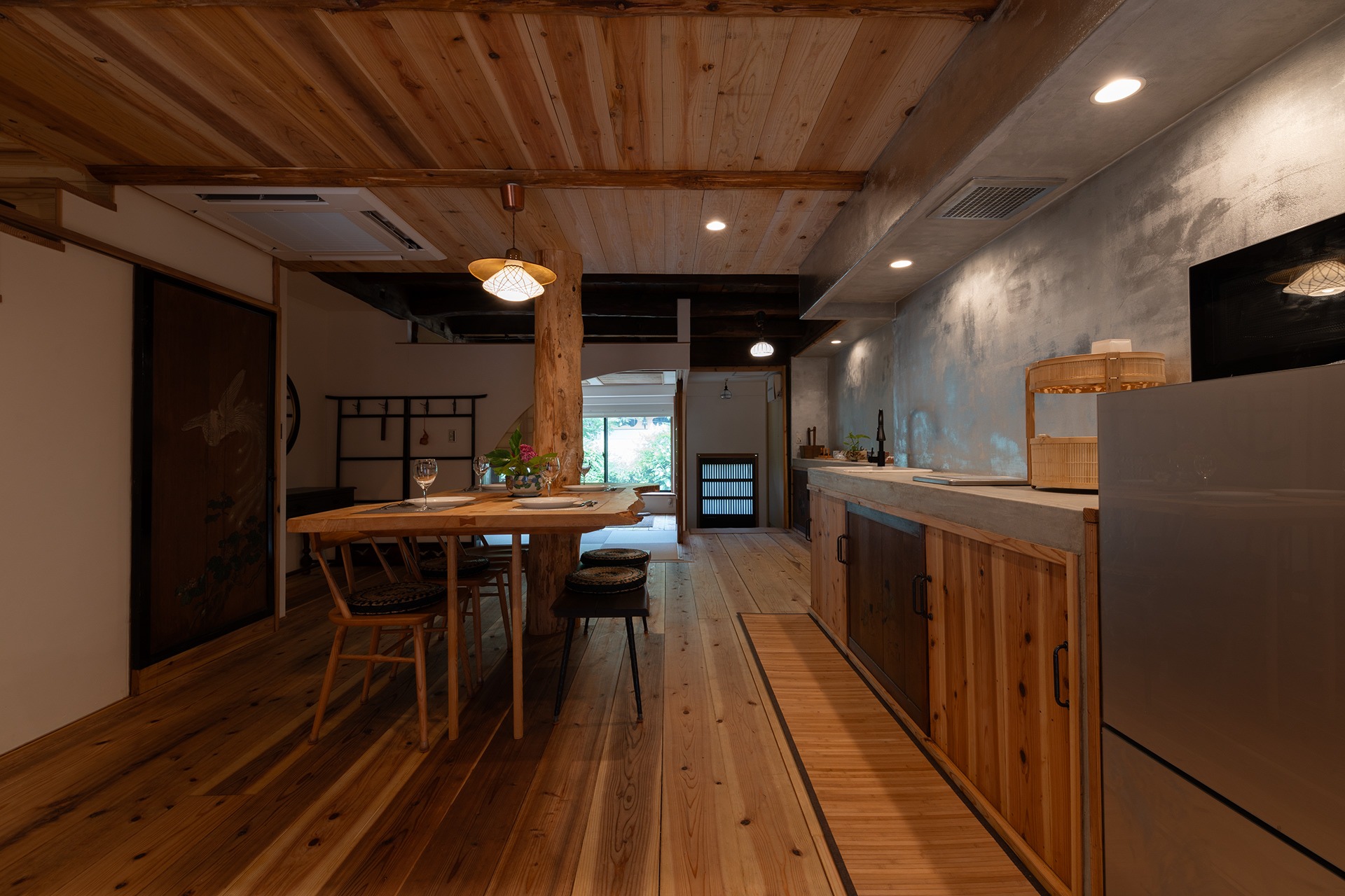 ゲストハウス　香 高瀬川　ダイニング